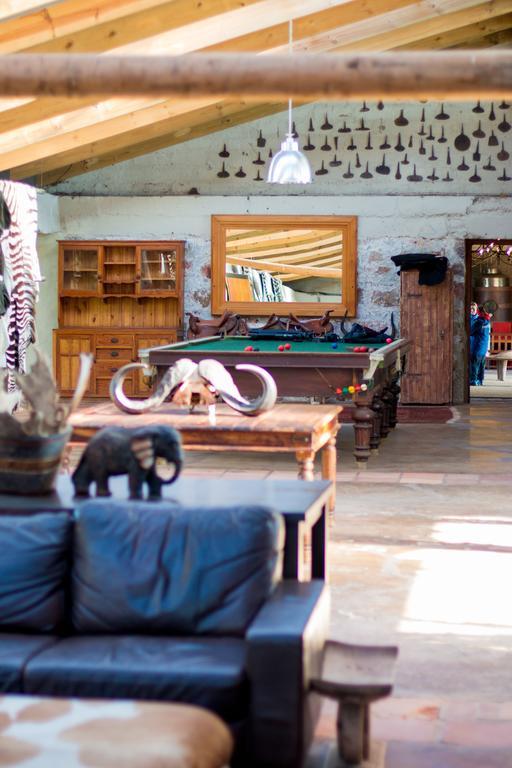 Plettenberg Bay Game Reserve: The Baroness Safari Lodge Exterior foto