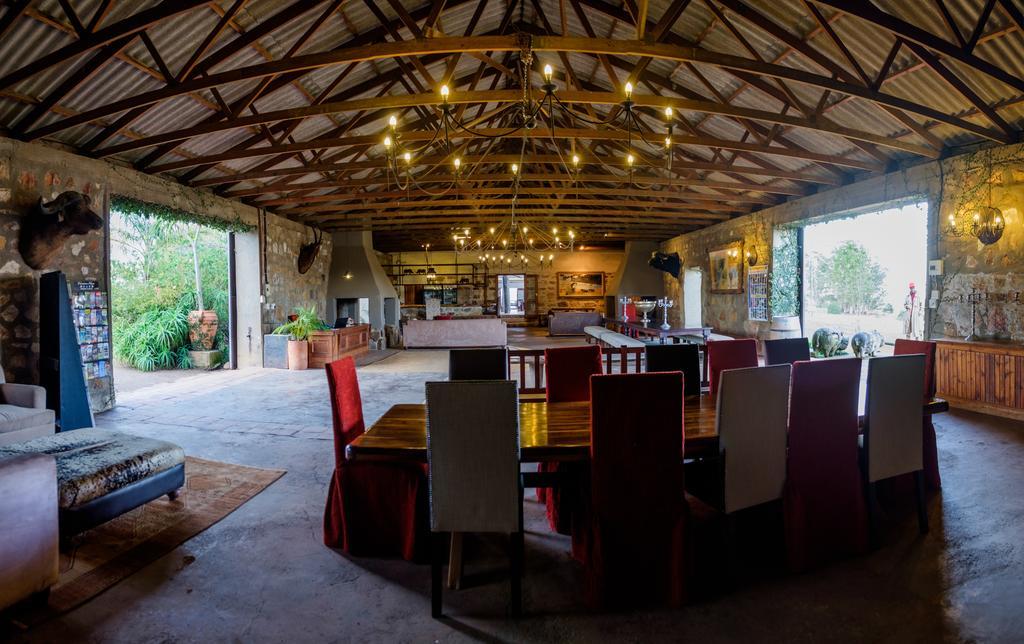 Plettenberg Bay Game Reserve: The Baroness Safari Lodge Exterior foto