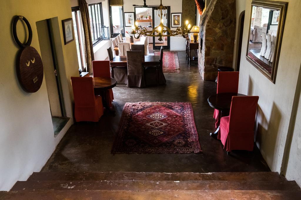 Plettenberg Bay Game Reserve: The Baroness Safari Lodge Exterior foto