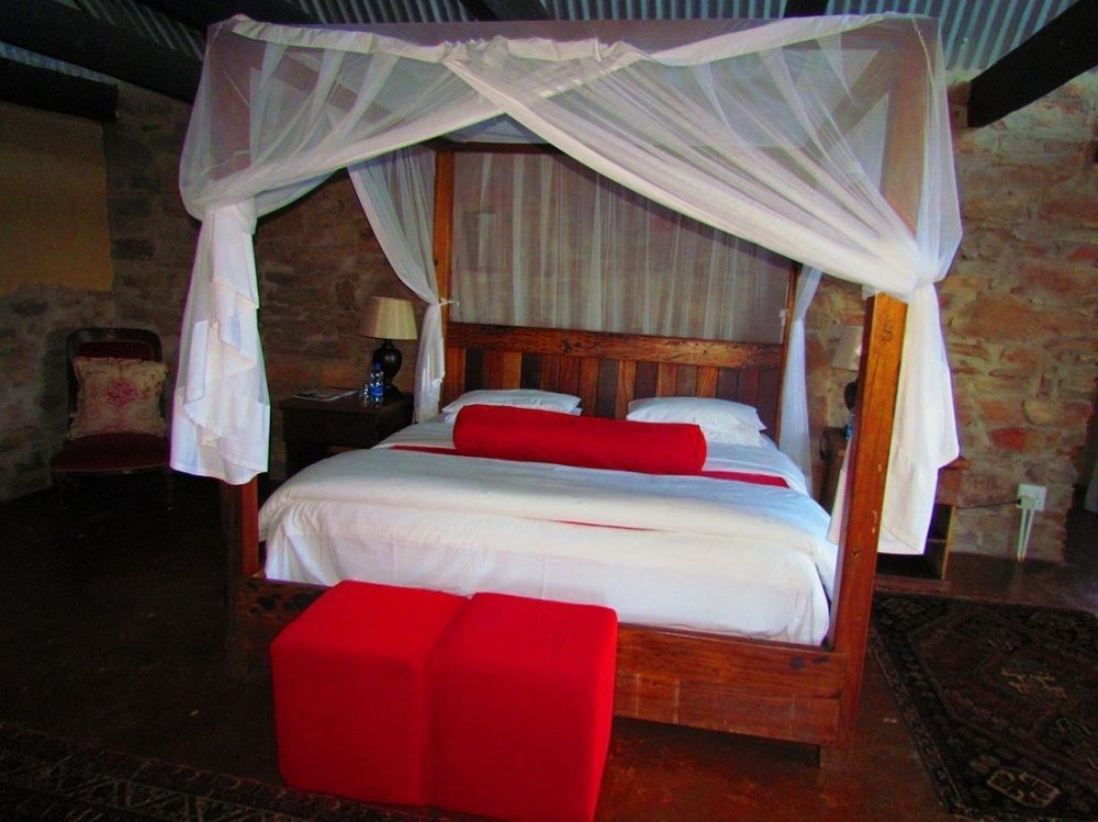 Plettenberg Bay Game Reserve: The Baroness Safari Lodge Exterior foto