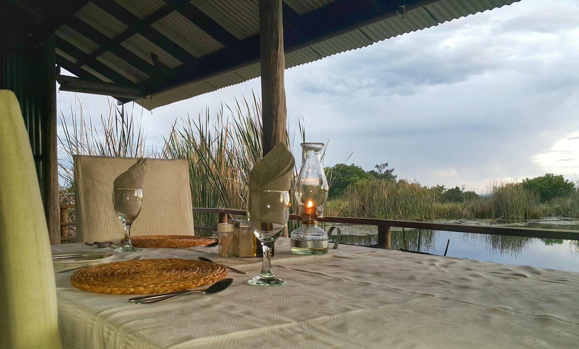 Plettenberg Bay Game Reserve: The Baroness Safari Lodge Exterior foto